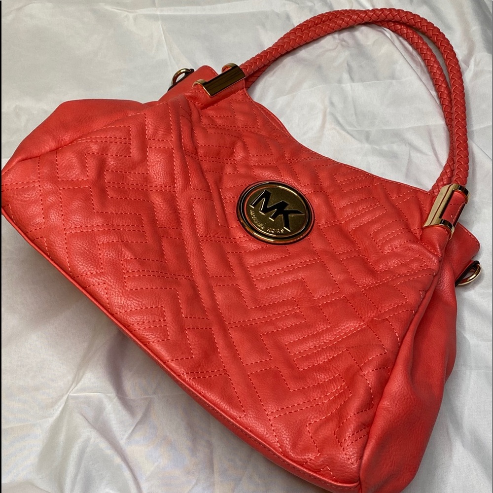 Dark pink Michael Kors shoulder bag